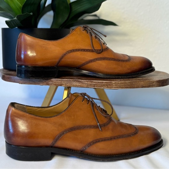 Johnston & Murphy Italian Leather Wingtip Oxfords - Sz 9